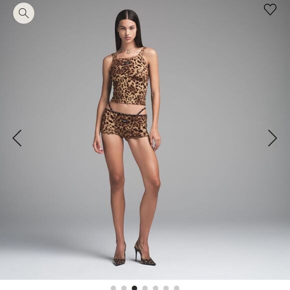 skims x dolce and gabbana tank - Picture 3 of 5